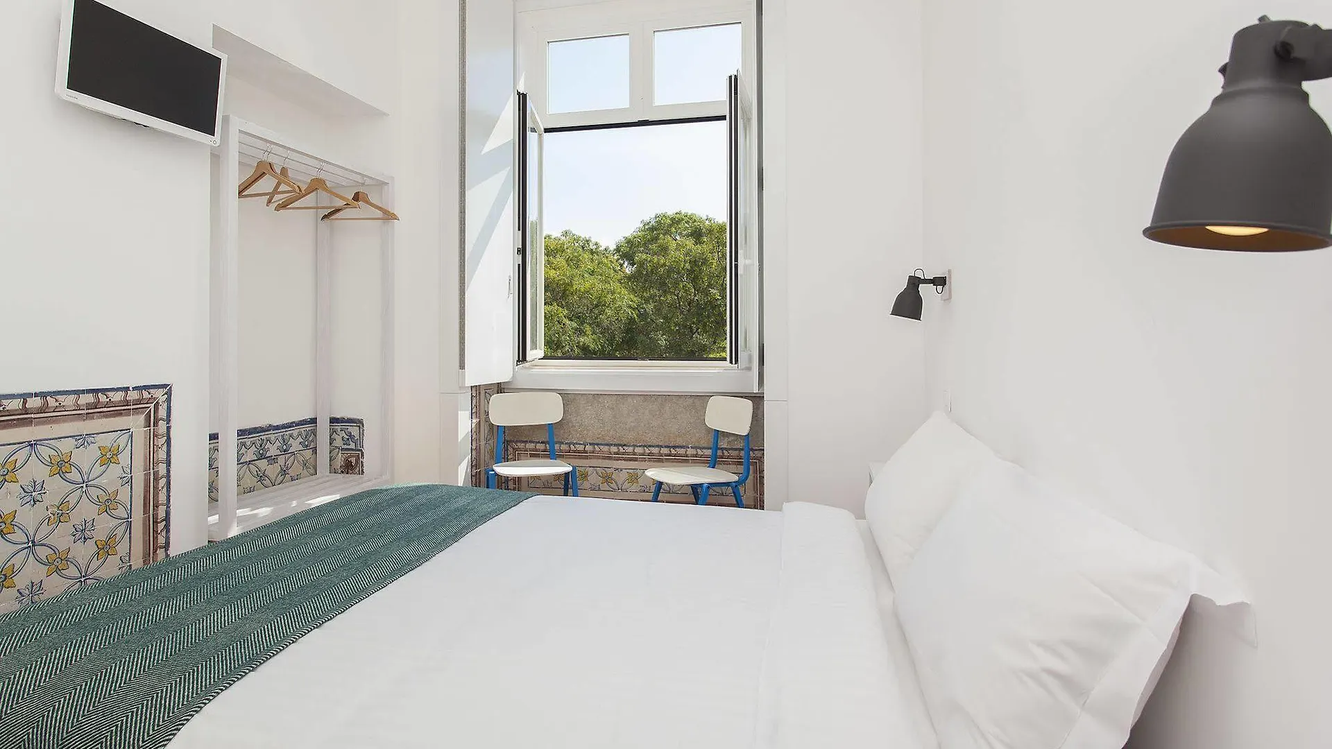 Lisbon Old Town Guest House 3*,