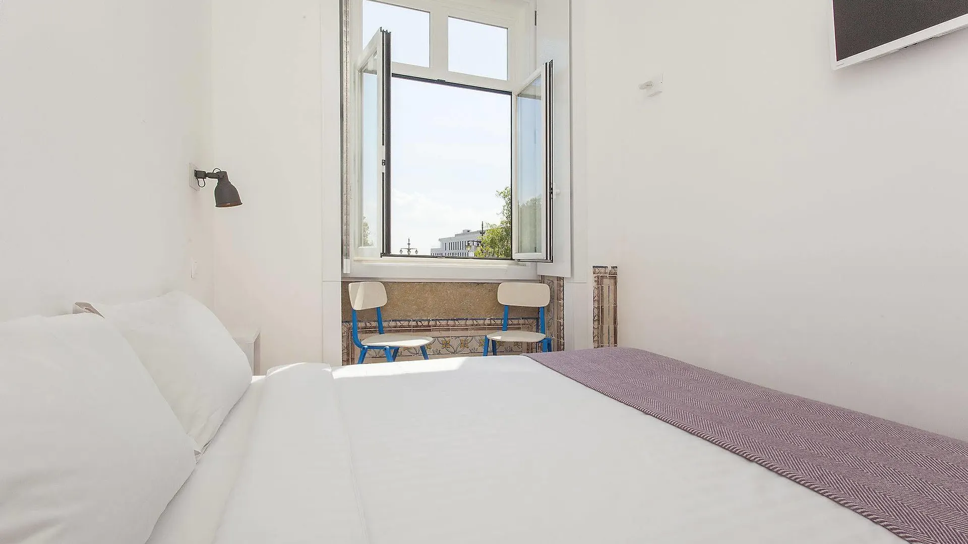 Lisbon Old Town Guest House